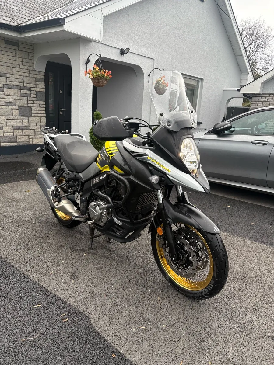 2017 Suzuki v strom 650 - Image 2