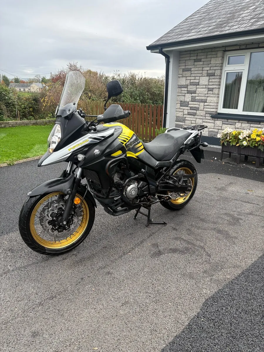 2017 Suzuki v strom 650 - Image 1