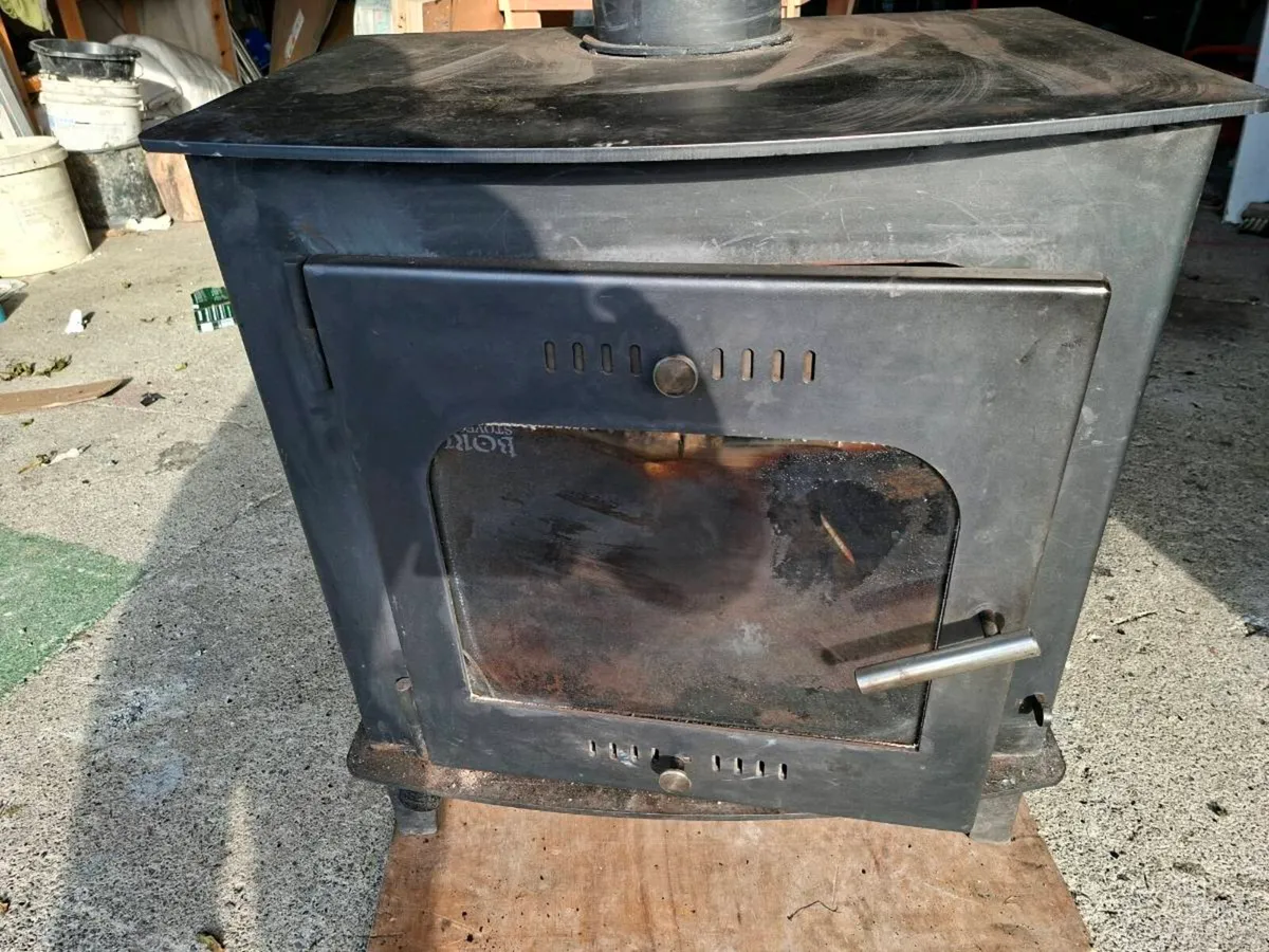 30 kw stove ideal for workshop - Image 1