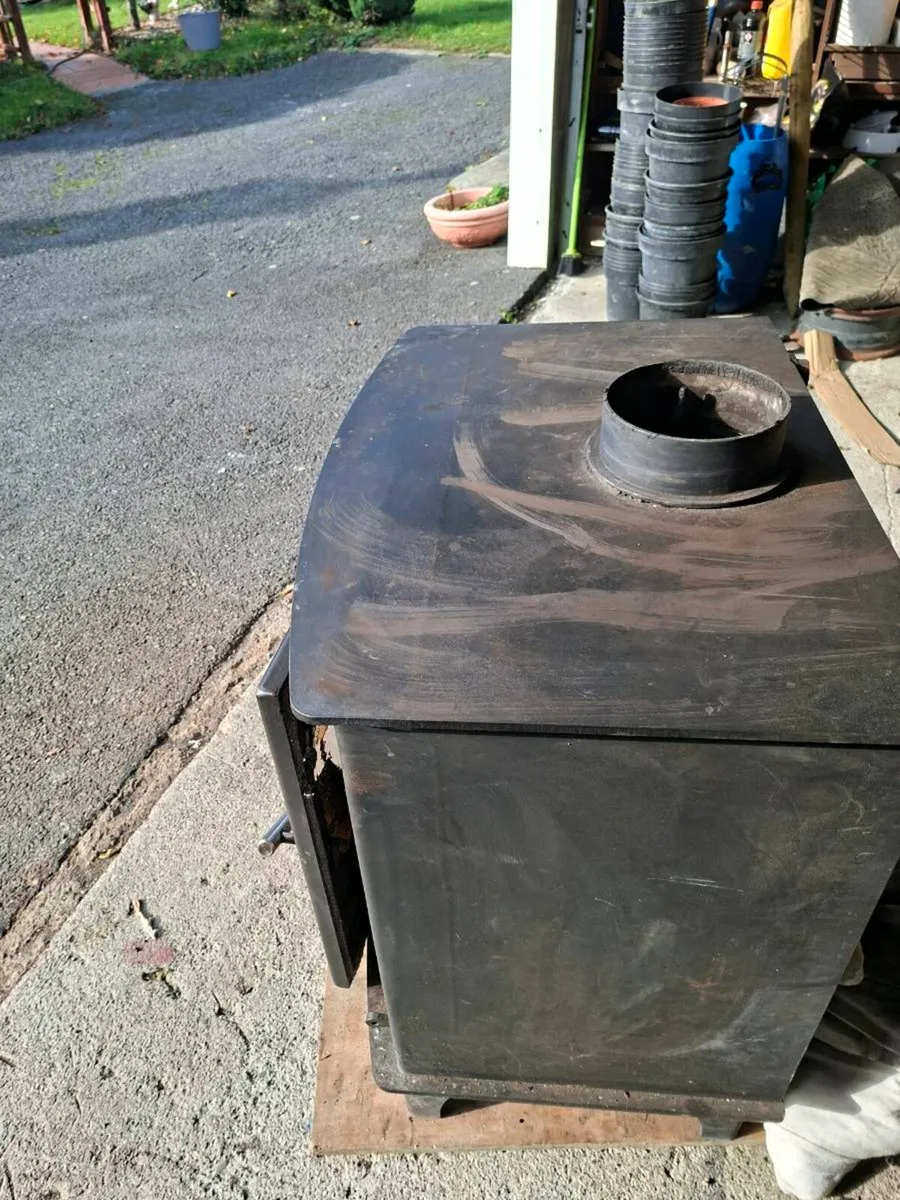 30 kw stove ideal for workshop - Image 2