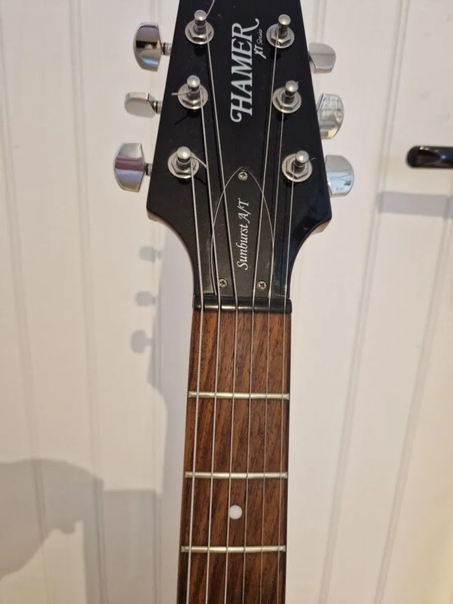 Hamer Electric Guitar - Image 3