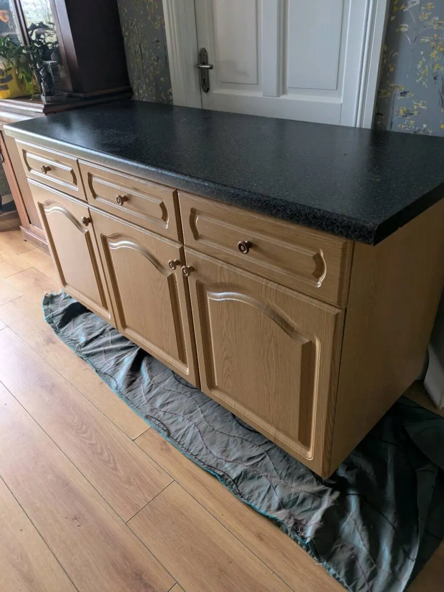 Kitchen unit - Image 2