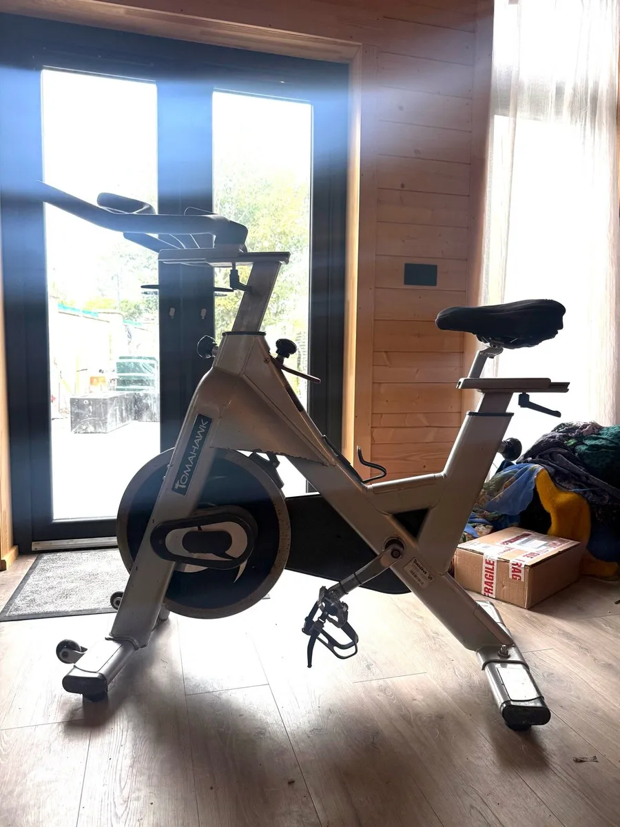 Tomahawk S Series Spinning Bike - Image 1