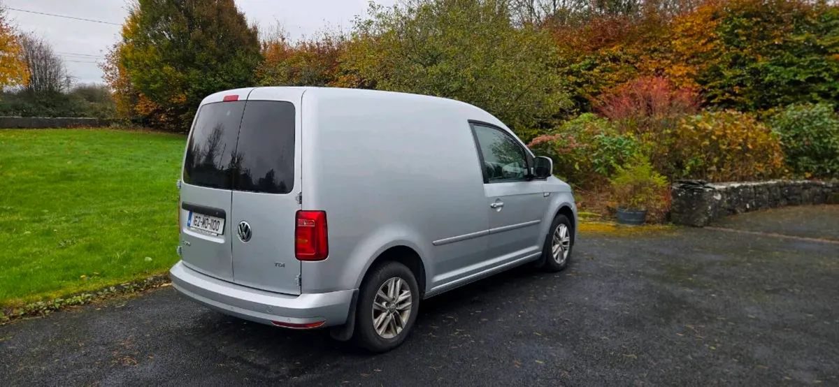 VW Caddy Highline - Image 4