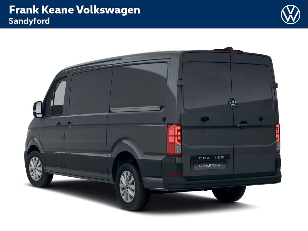 Volkswagen Crafter HIGHLINE AUTO 30 MWB 140BHP *0% - Image 3