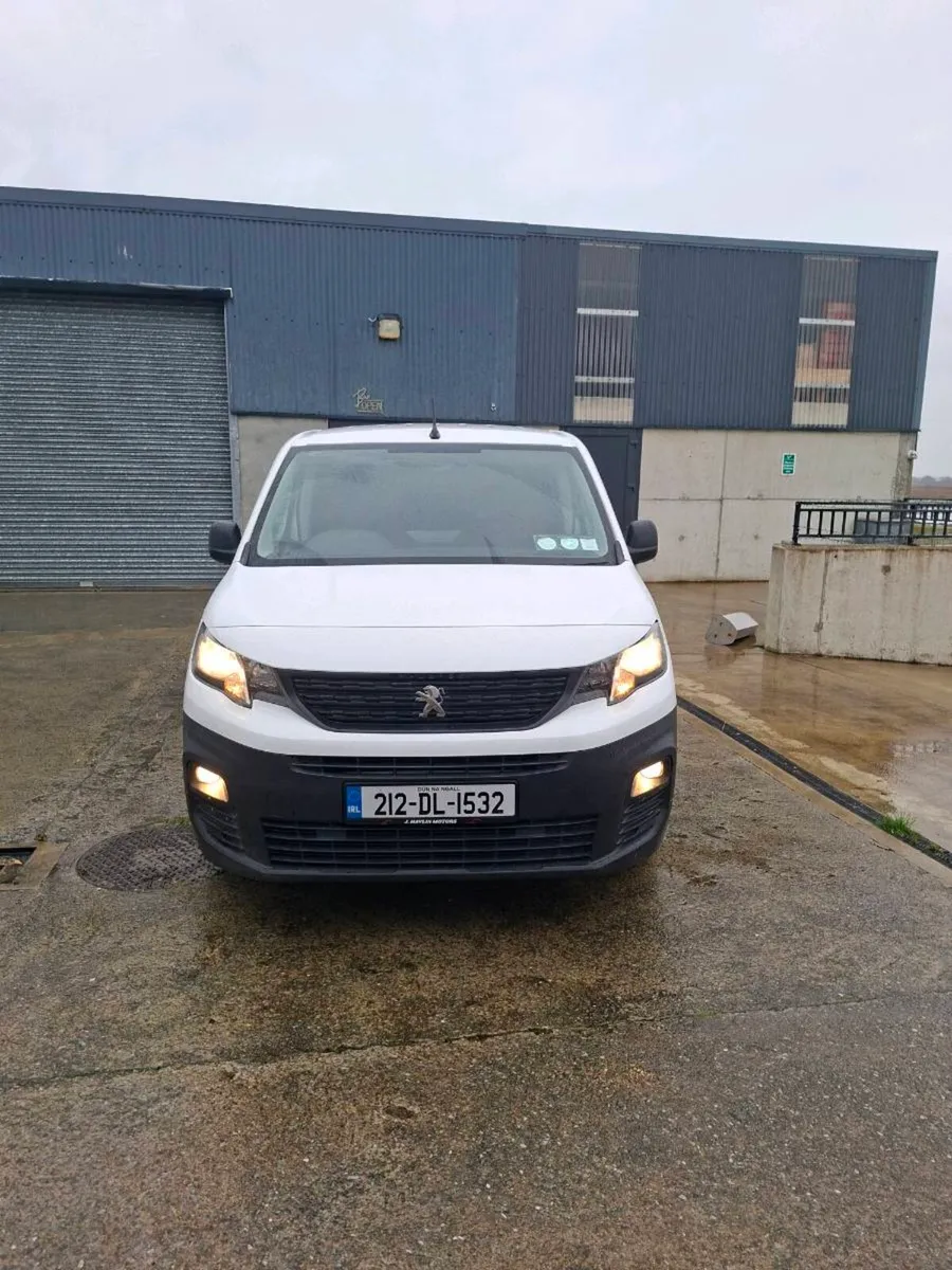 212 Peugeot Partner - Image 2