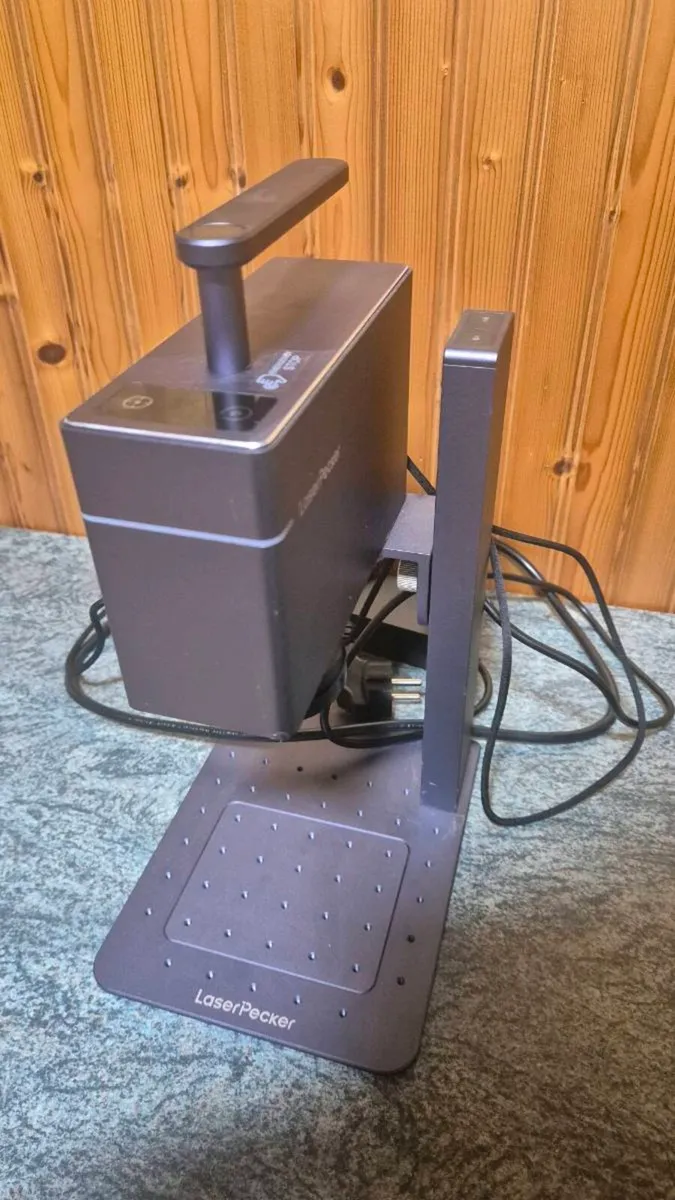 LaserPecker 3 Basic Handheld Laser Marking Machine