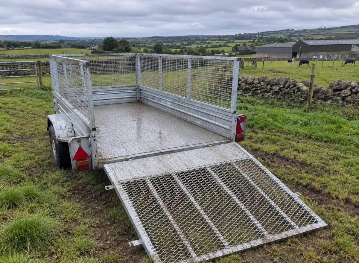 Hartnett 8ft x 5ft Box Trailer For Sale - Image 3
