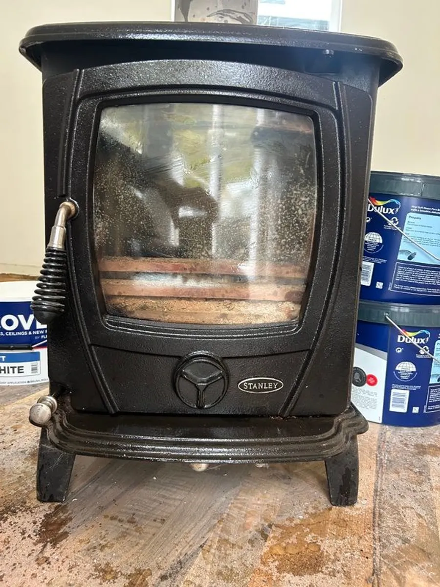 Stanley cast iron stove - Image 1