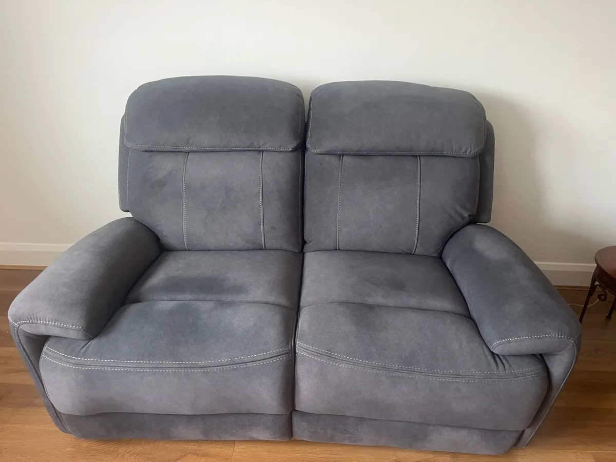 Electric recliner 2 seater Sofa - Image 2