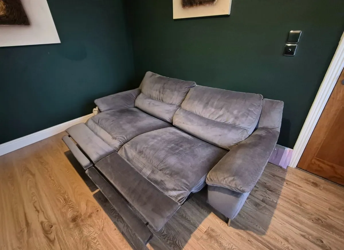 Recliner Sofa and armchair - Image 3