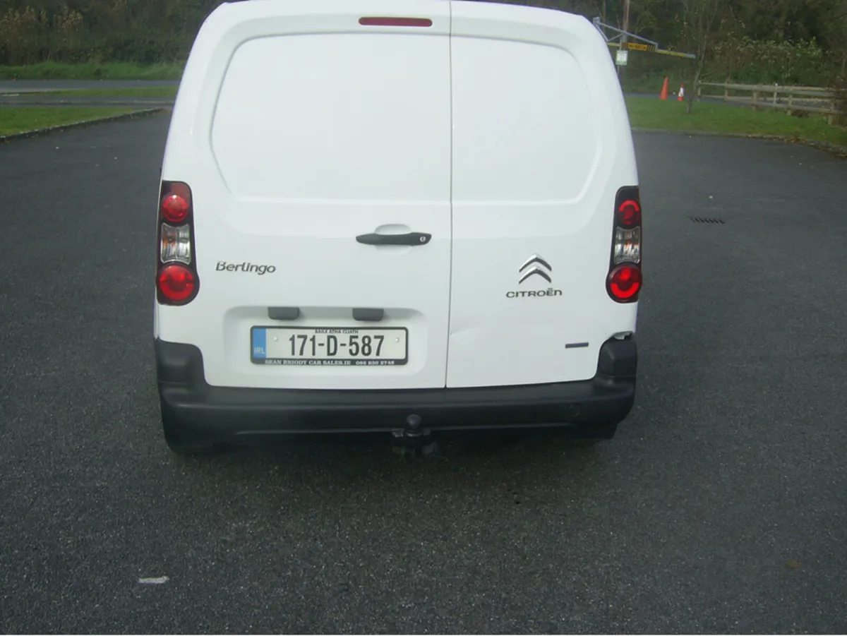 Citroen Berlingo LX BLUEHDI 75 625KG S SWB MY31 - Image 3