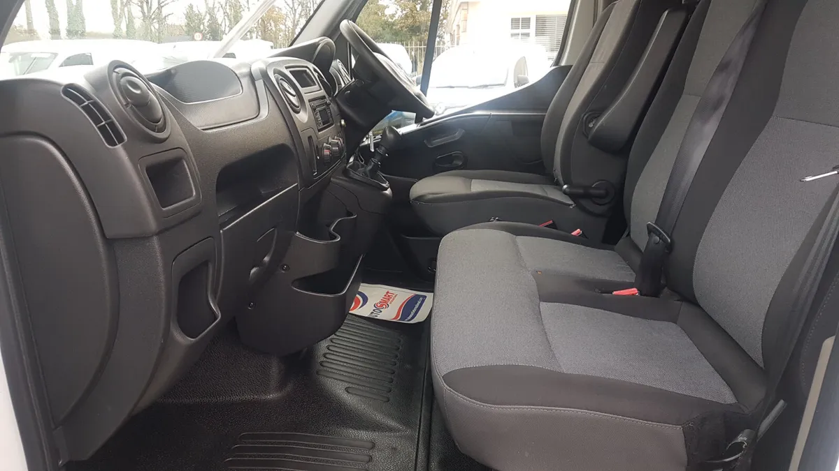 Renault Master XLWB 192D 139KM VAT INVOICE - Image 4