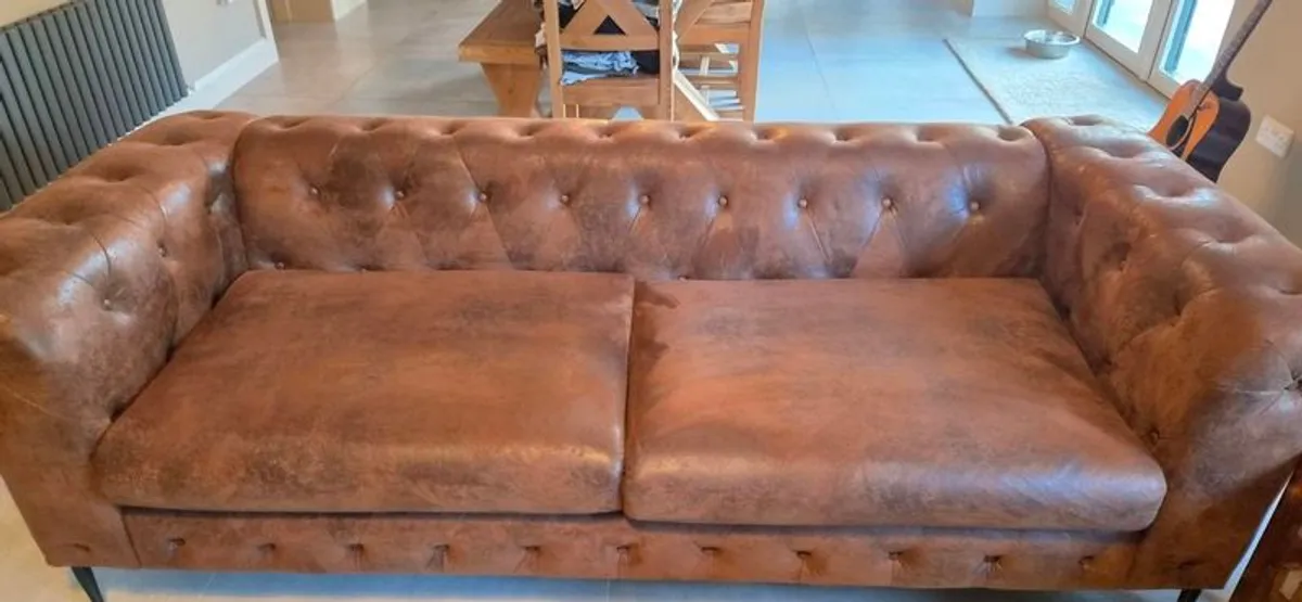 3-2-1 sofa and armchair suite - Image 3