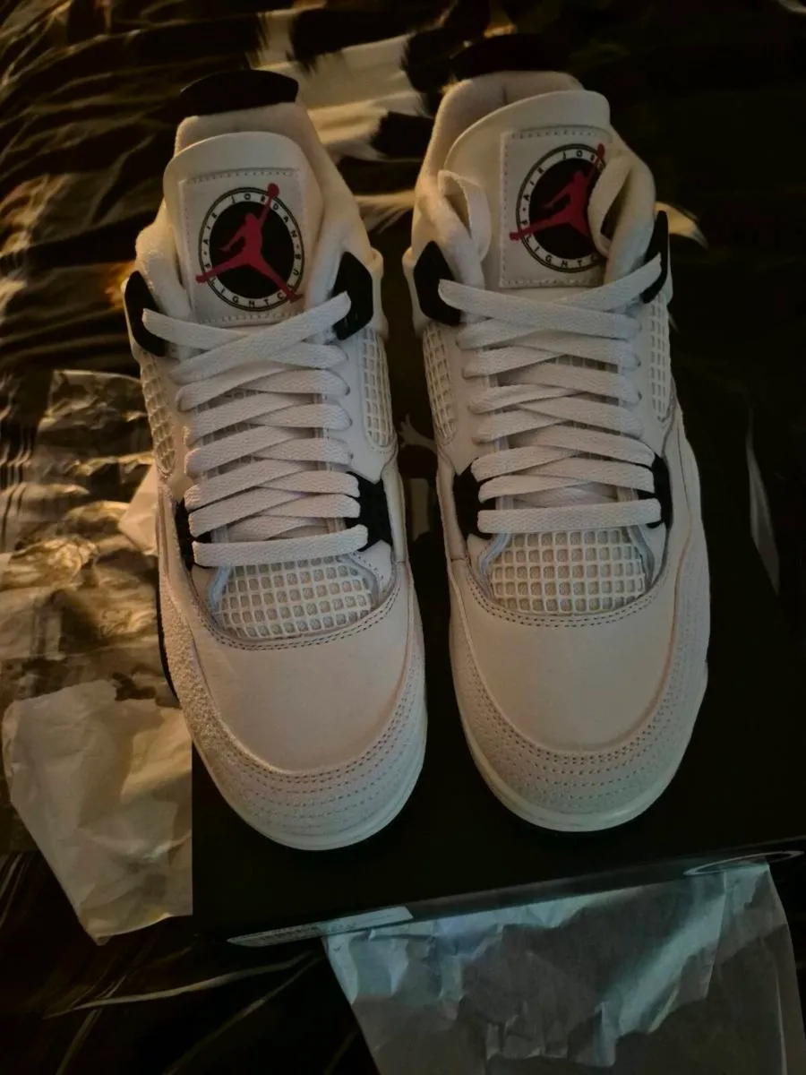 NEW AIR JORDAN 4 RETRO - Image 4