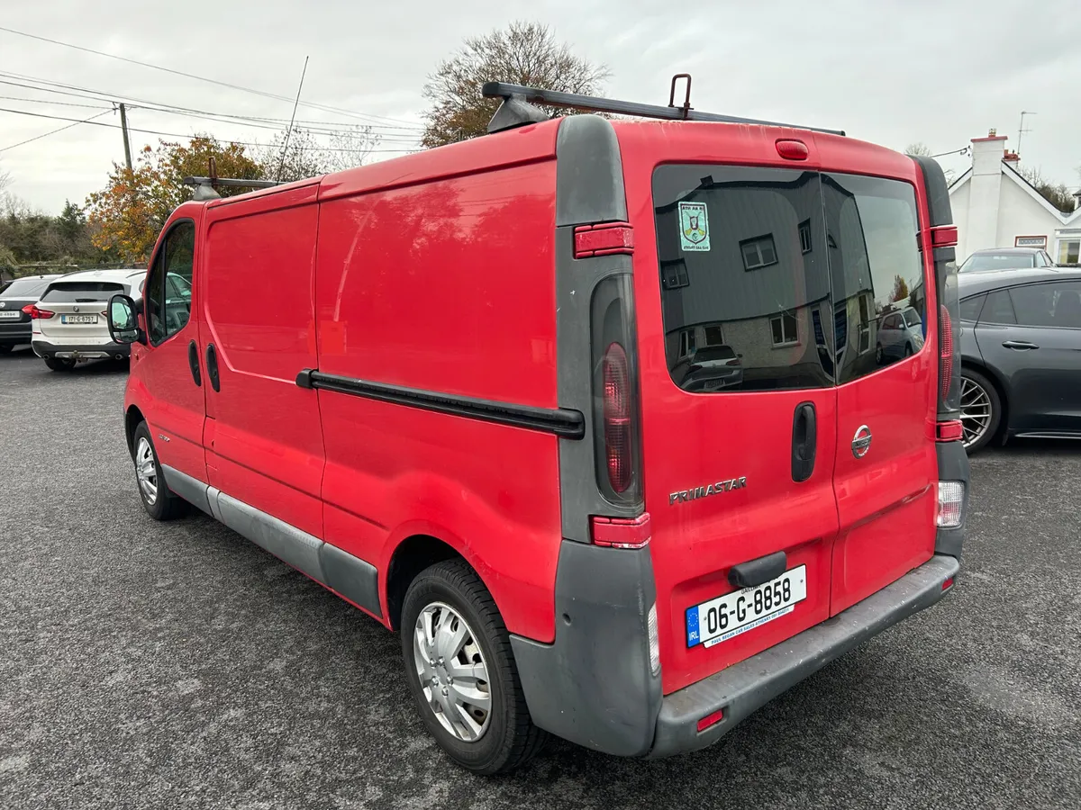 2006 Nissan Primastar - Image 2