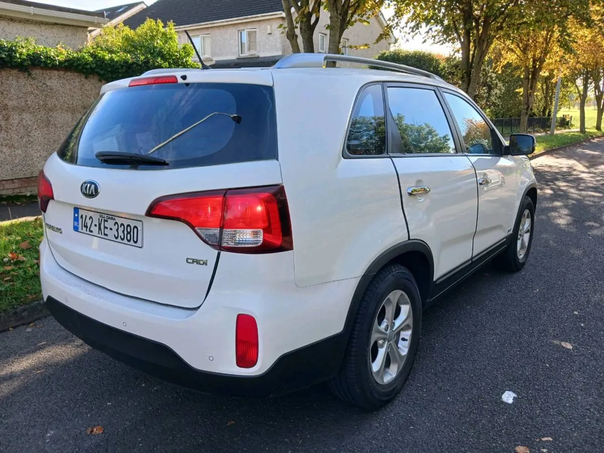 2014 kia sorrento 4x4 comm. New test tax mint - Image 4