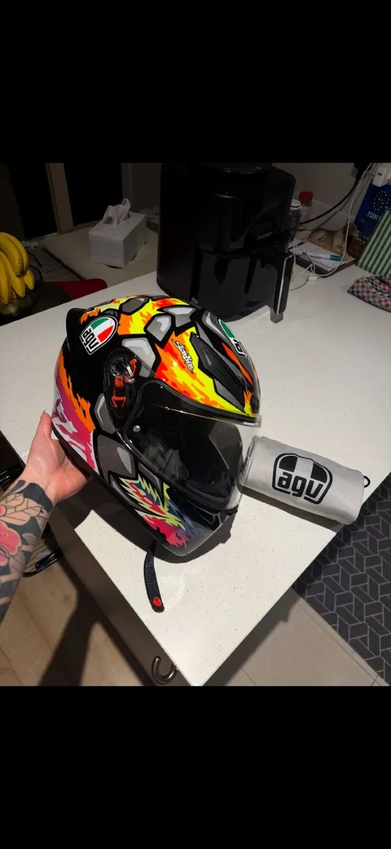 Agv Starlite  motorcycle helmet - Image 2