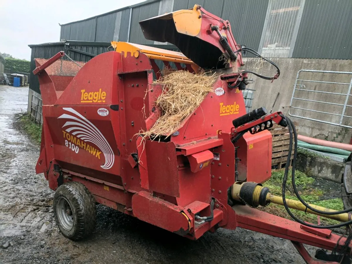 Teagle 8100 straw blower - Image 1