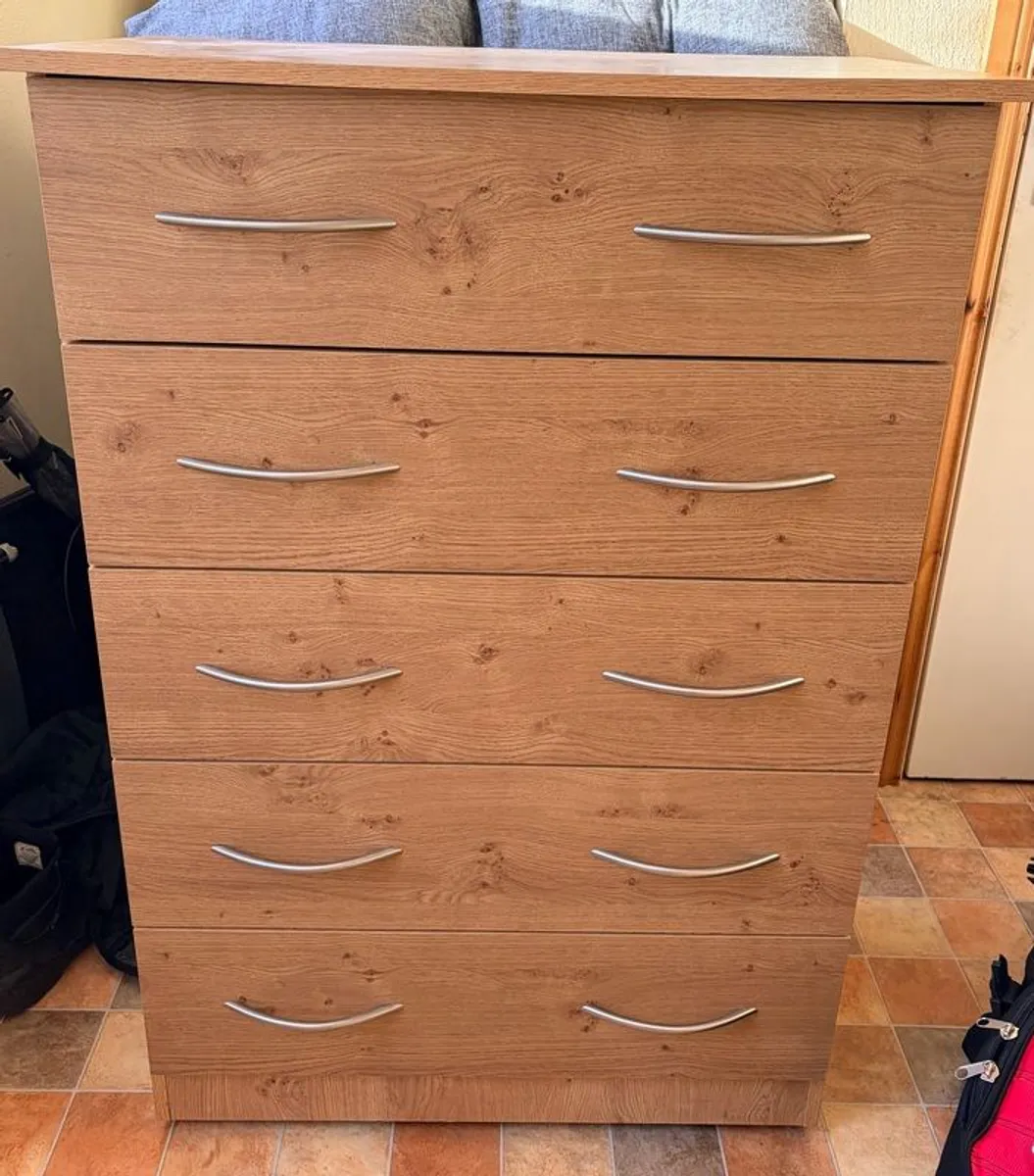 chest of drawers - Image 2