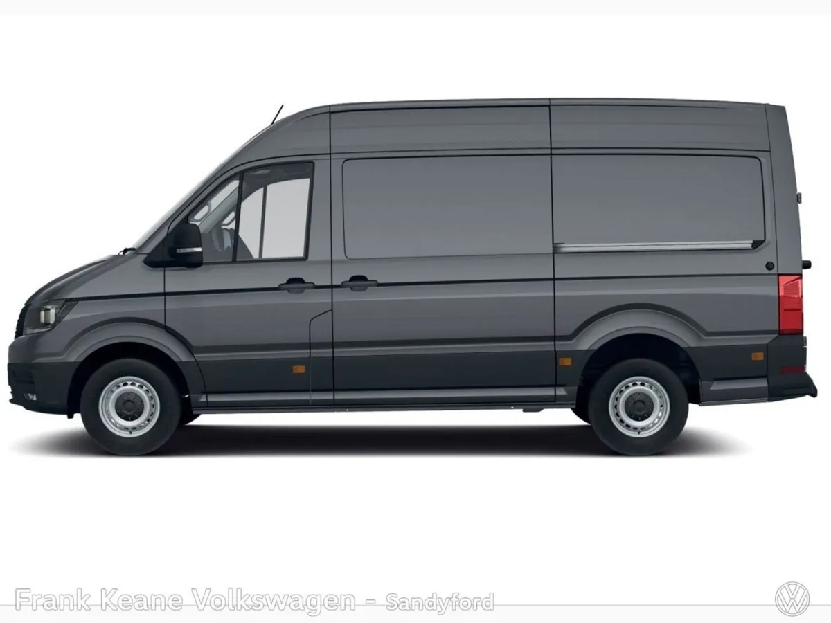 Volkswagen Crafter HIGHLINE AUTO HIGH ROOF 30 MWB - Image 2