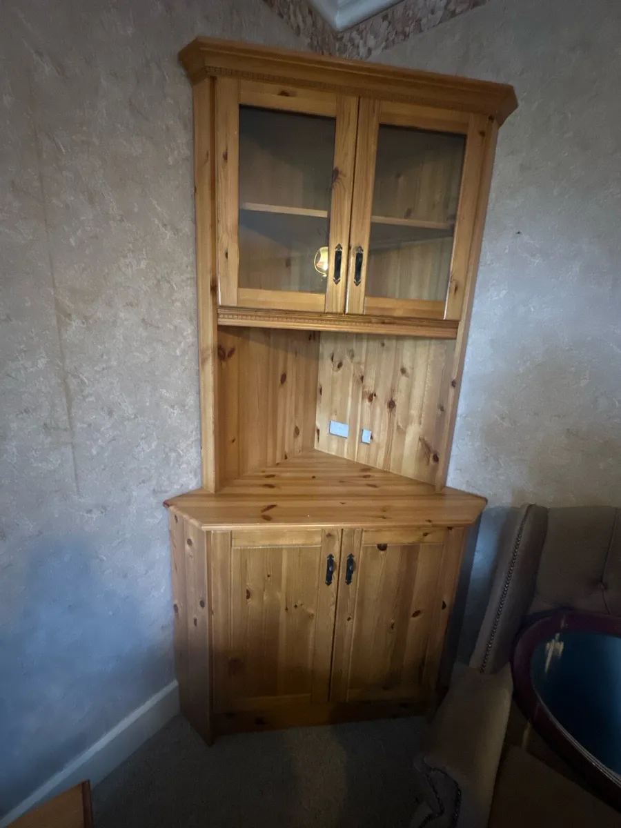 Oak kitchen unit - Image 1