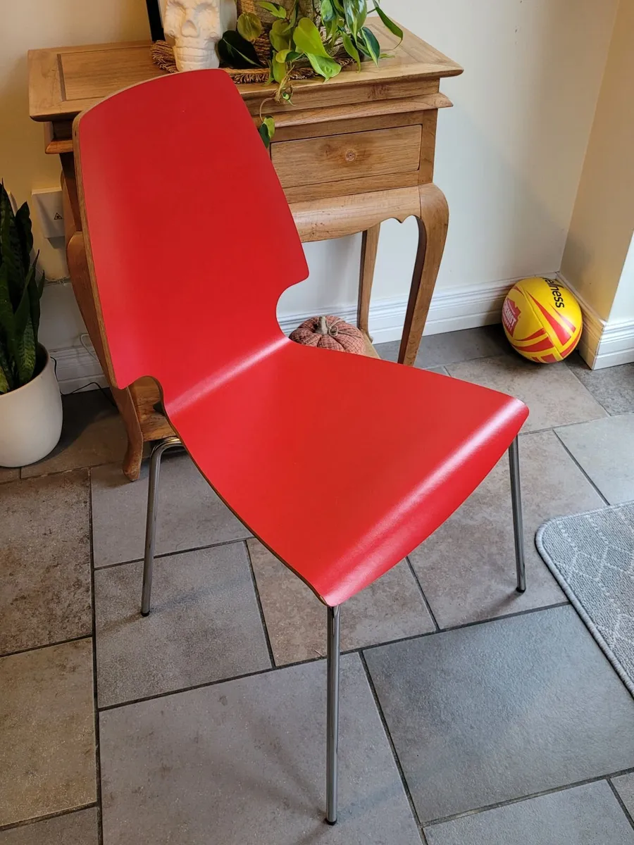 6 Dining chairs - Image 1
