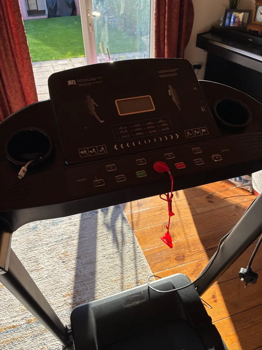Treadmill - Image 3