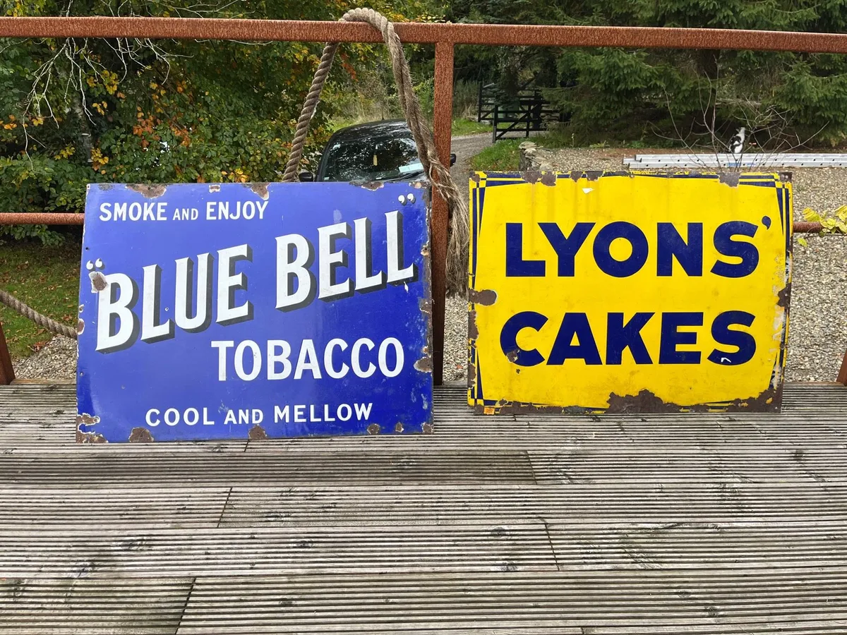 Original Vintage Blue Bell Tobacco enamel sign - Image 3