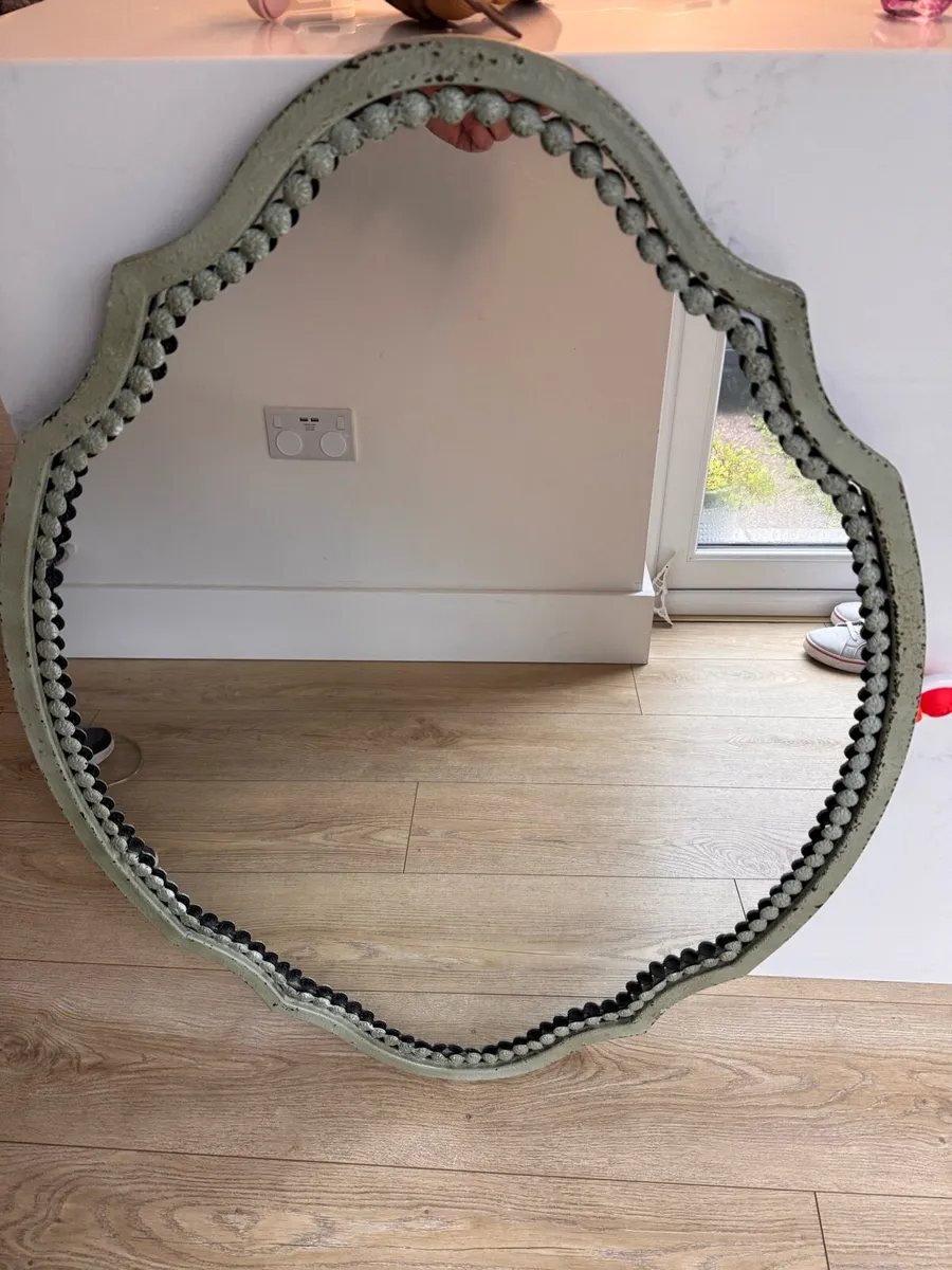 Hall lamp & mirror - Image 1