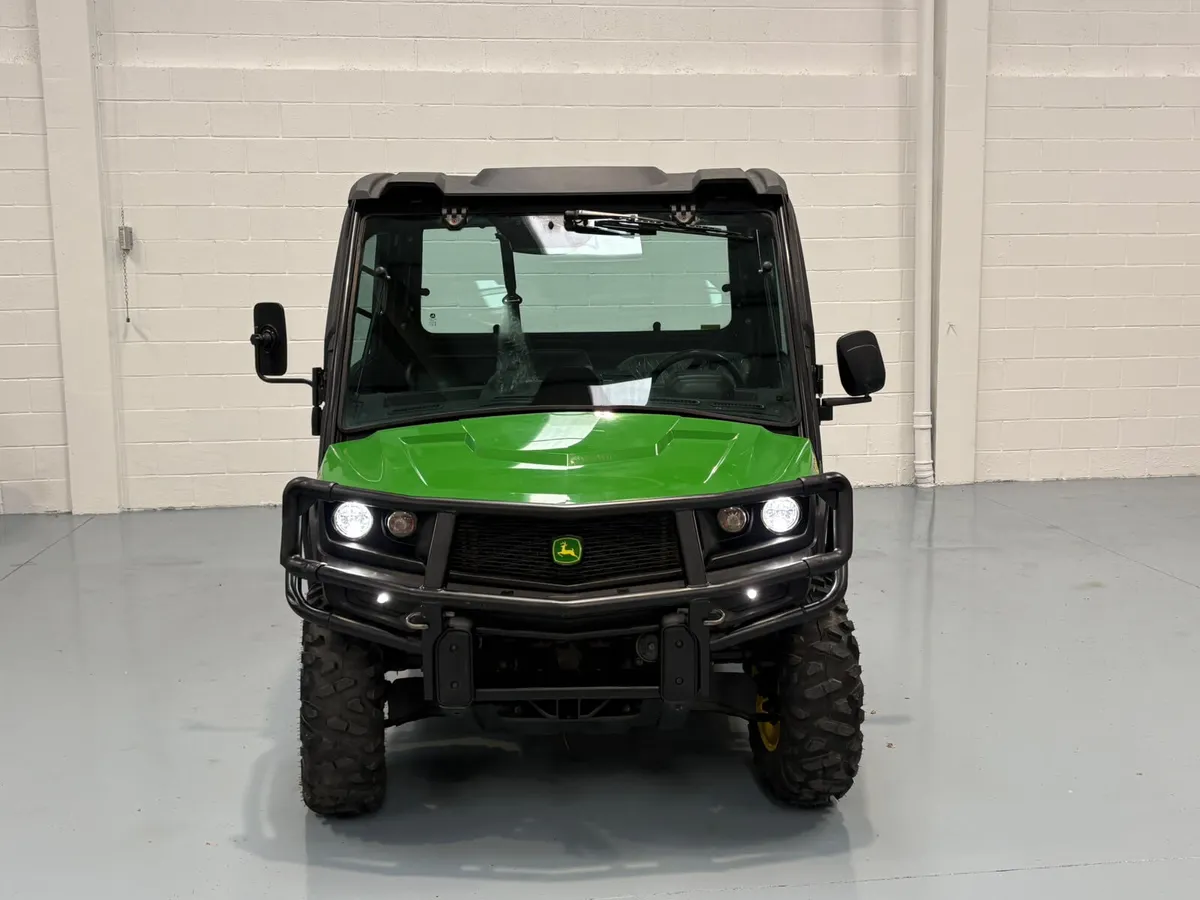 2024 JohnDeere XUV 865M Diesel Gator - Image 2