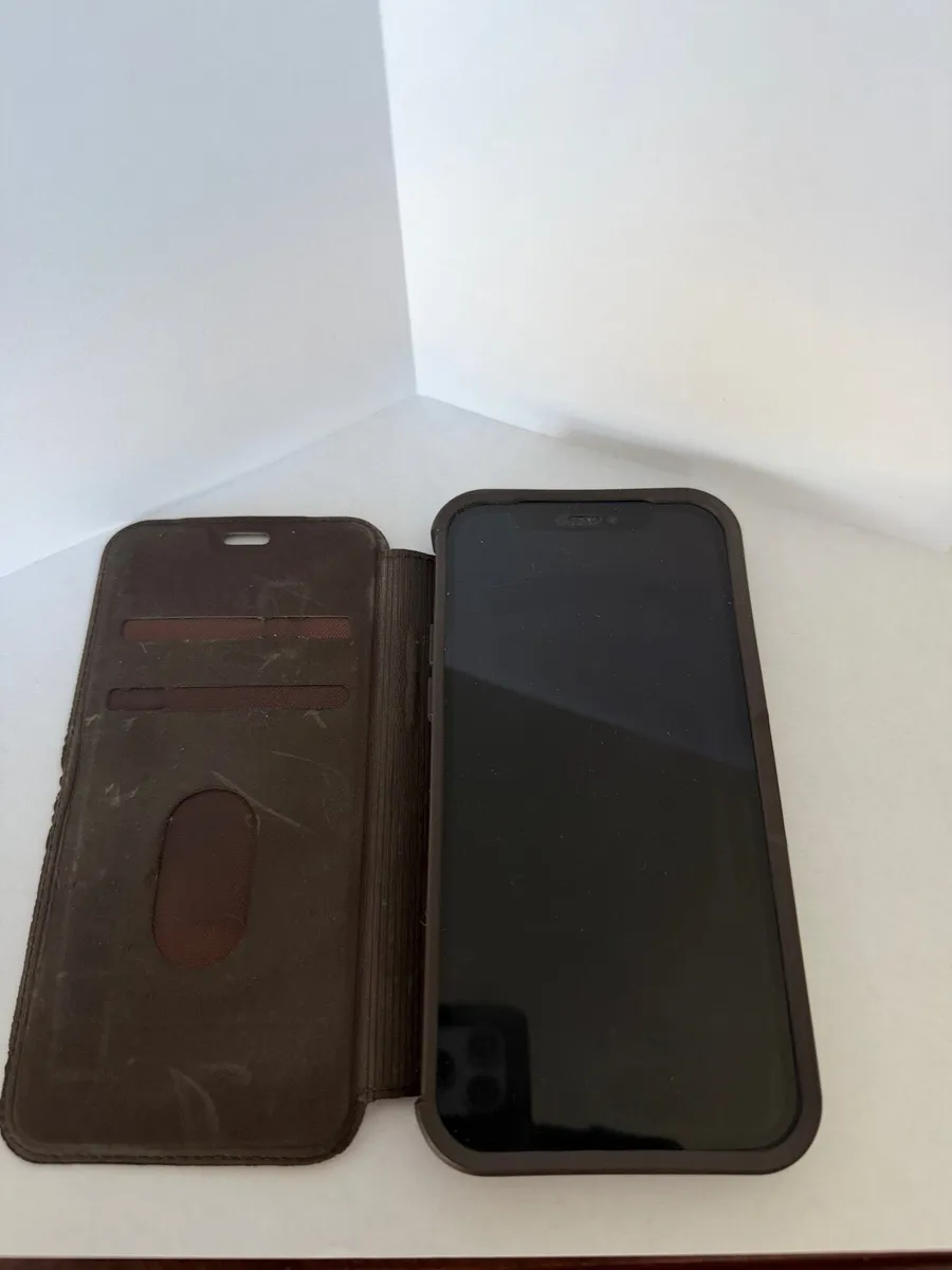 iPhone 12 64GB - Image 1