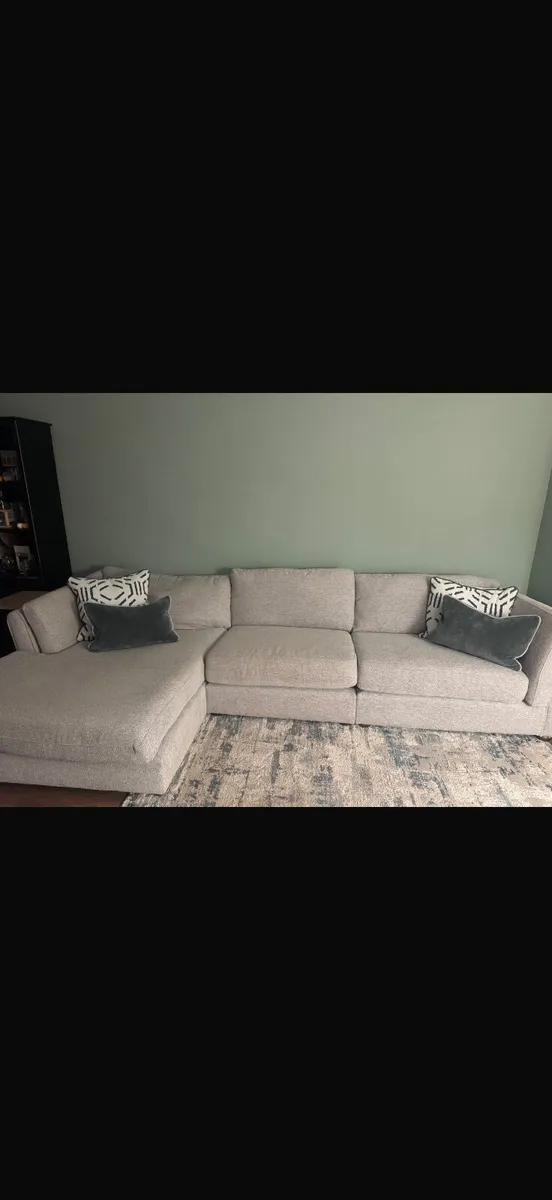 Couch - Image 1