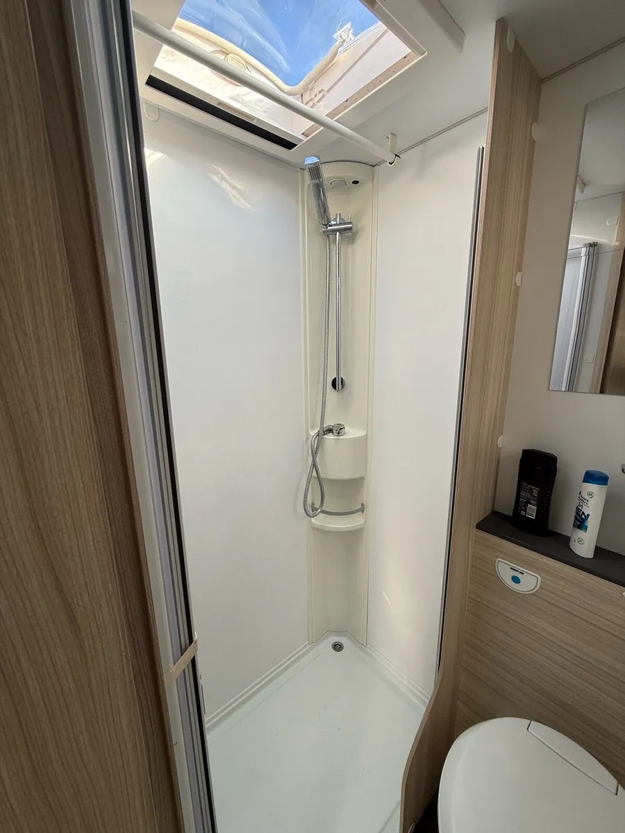 Fiat Ducato Sunliving A70 Campervan - Image 4