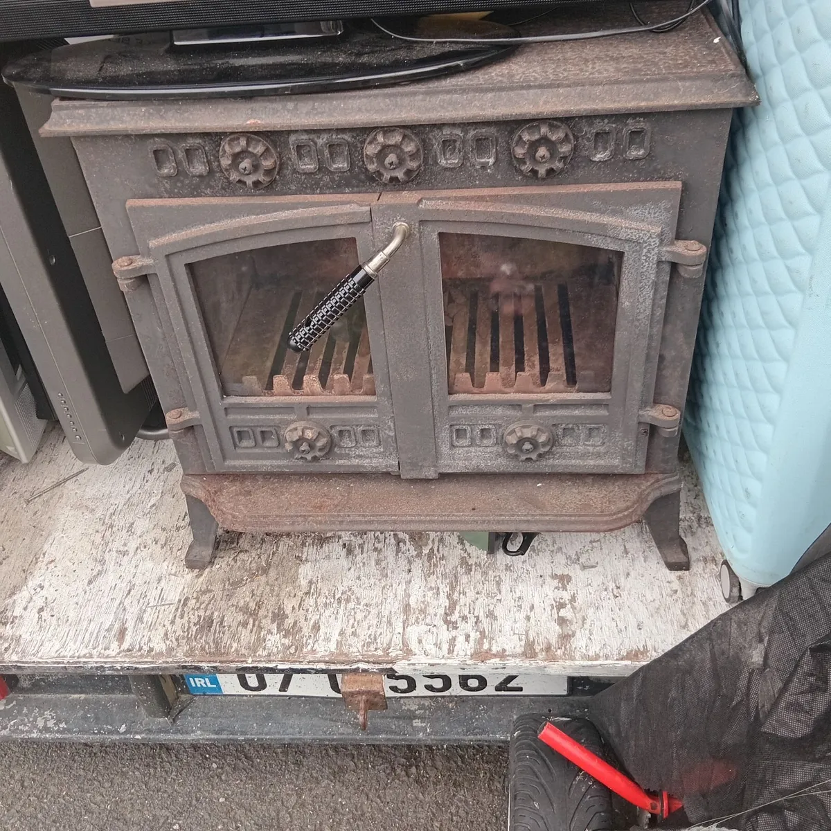 Stove - Image 1