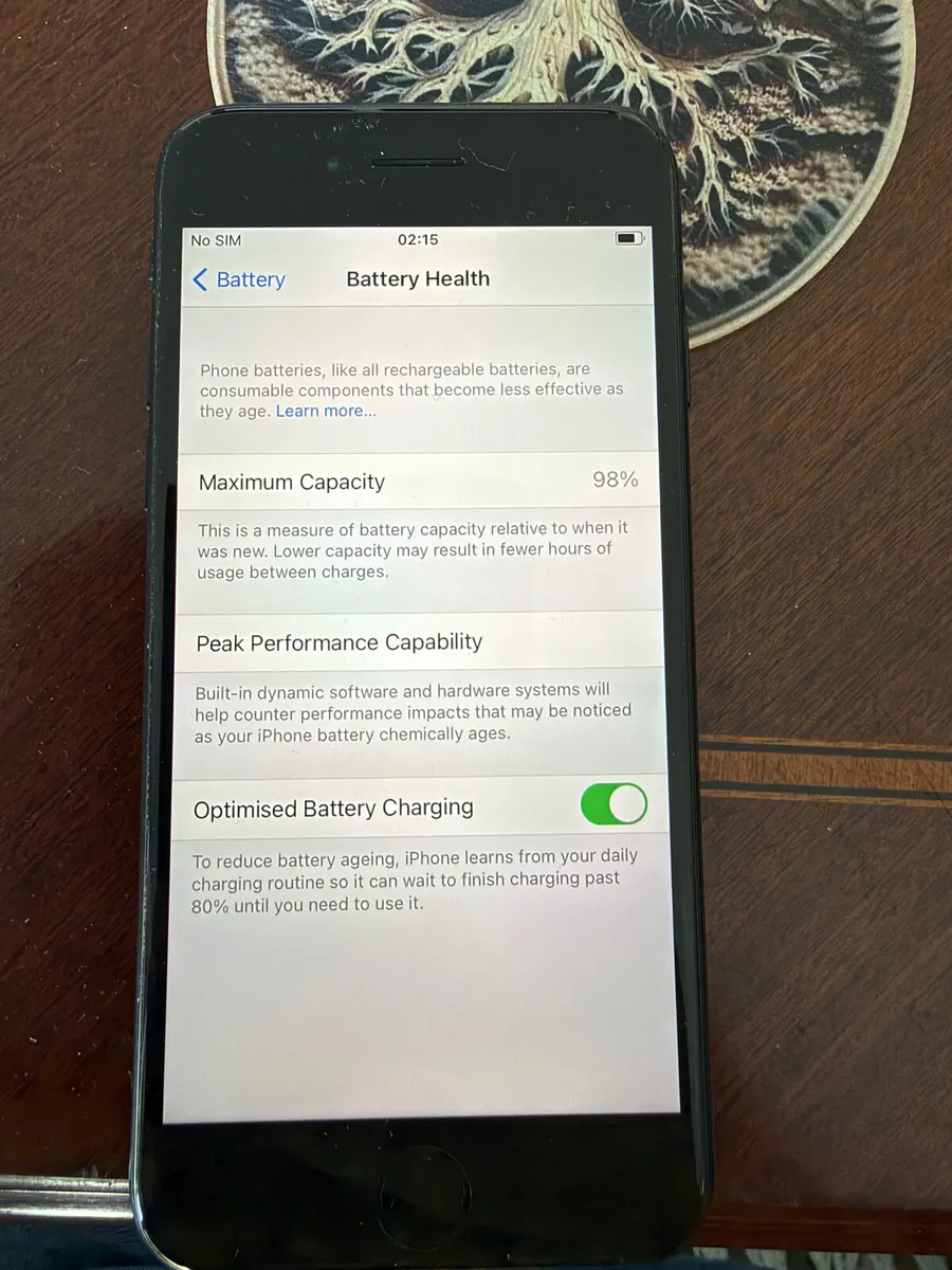 iPhone SE - Image 3