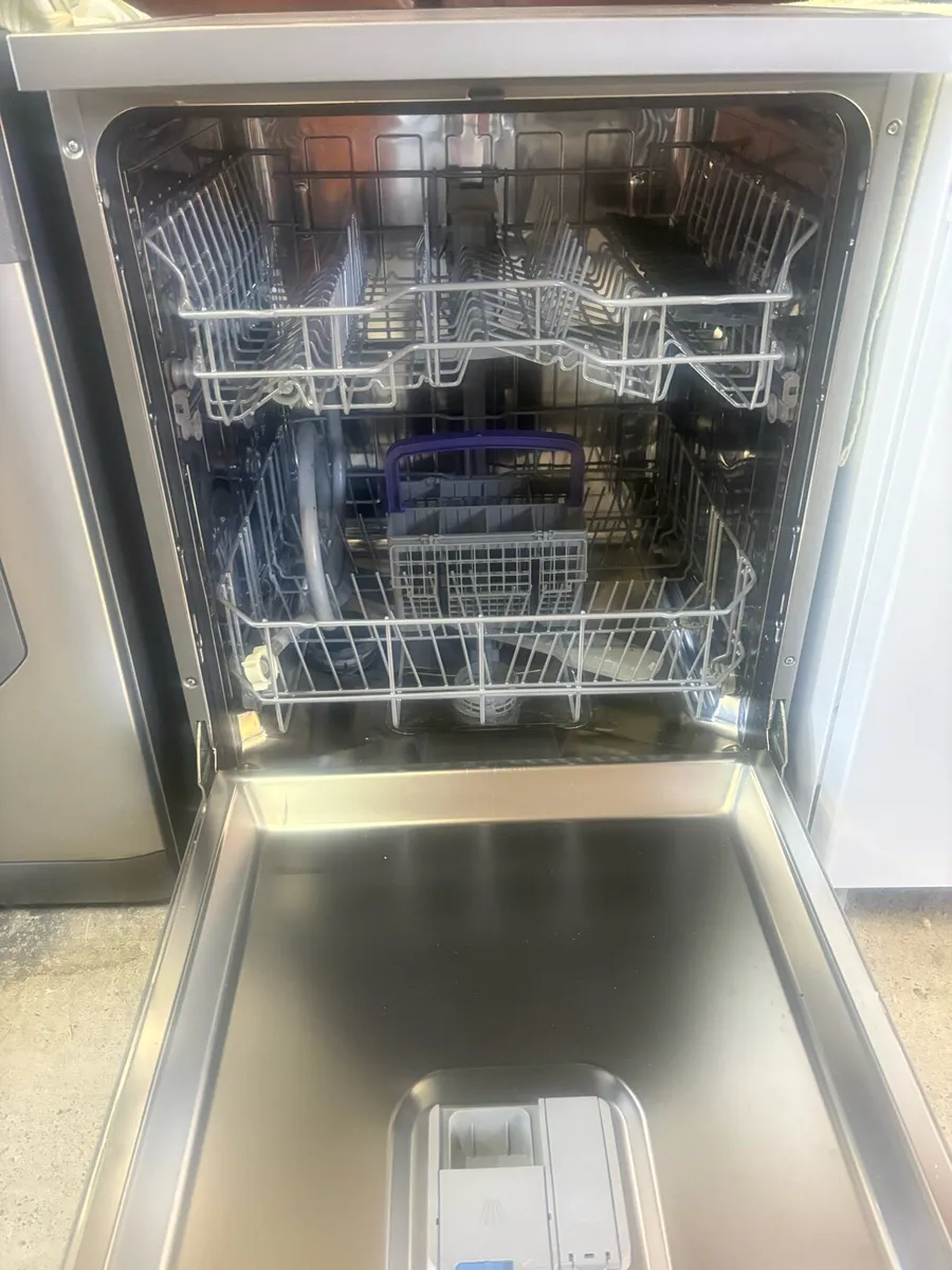 Beko grey dishwasher - Image 2