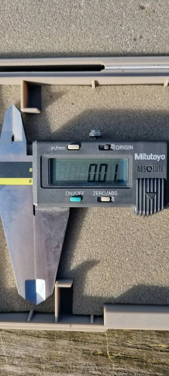 Mitutoyo 12" / 300mm Digital Caliper - Image 3