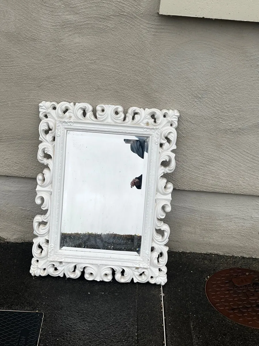 Living room Mirror