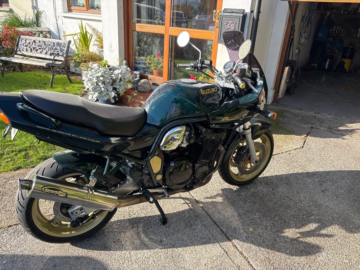 Suzuki  1998 - Image 2