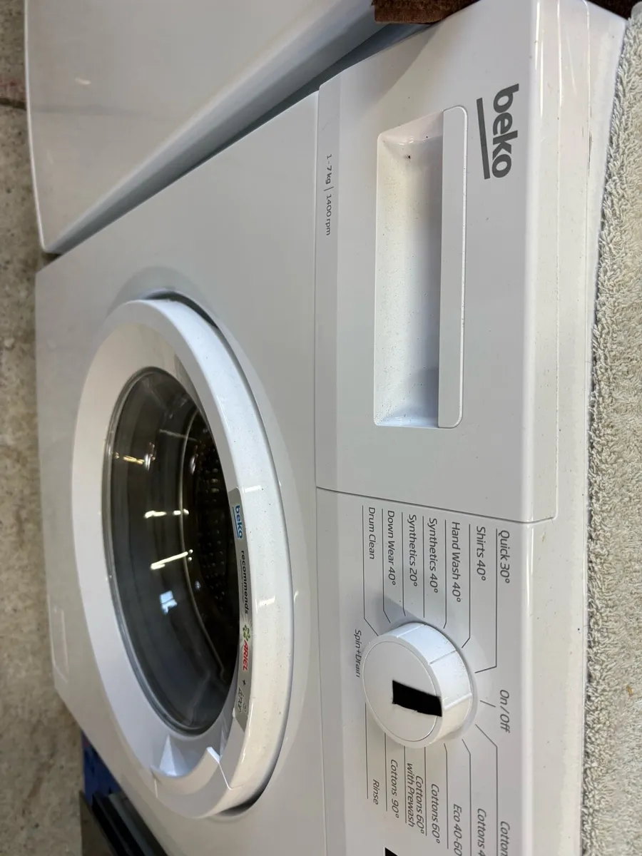 Beko washing machine 7kg - Image 2