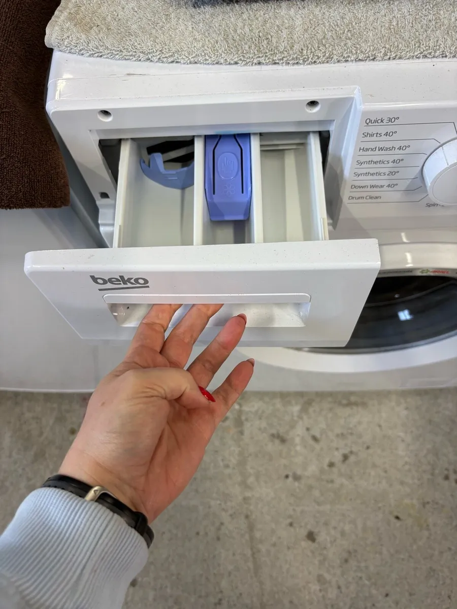 Beko washing machine 7kg - Image 3