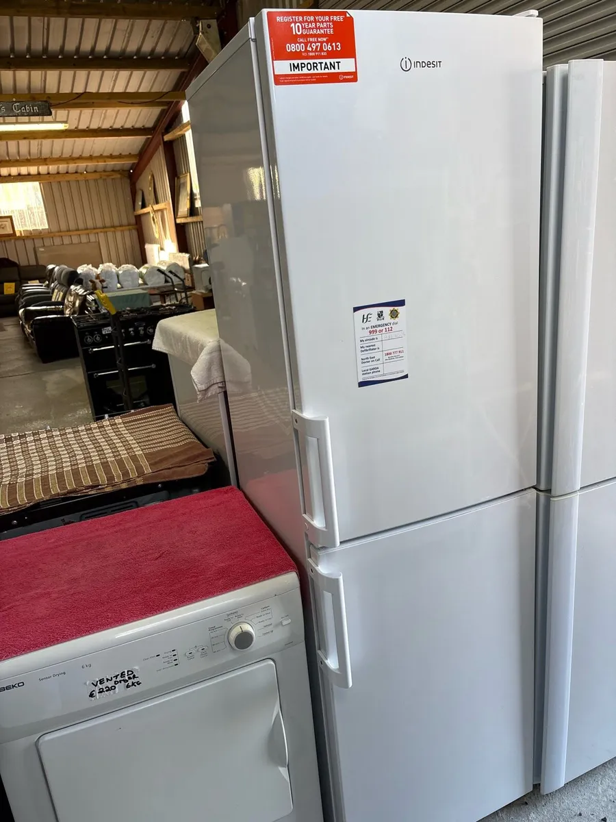 Indesit fridge freezer - Image 1
