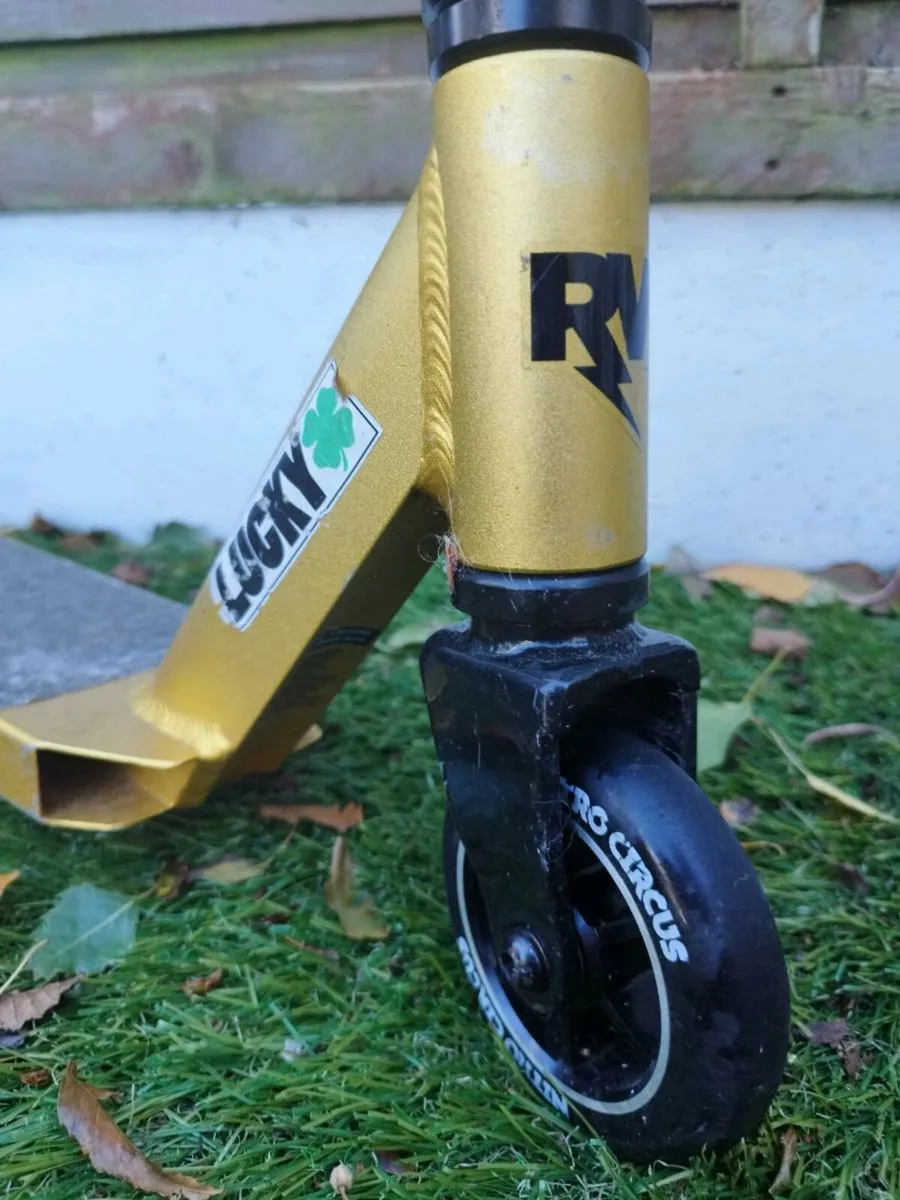 Ryan Williams Nitrocircus stunt scooter - Image 2