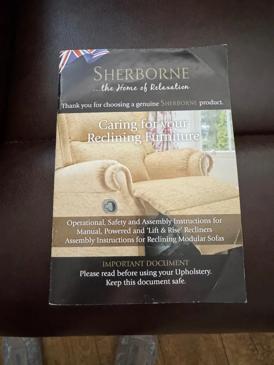 Sherbourne  leather TouchStop Chesterfield Suite - Image 3