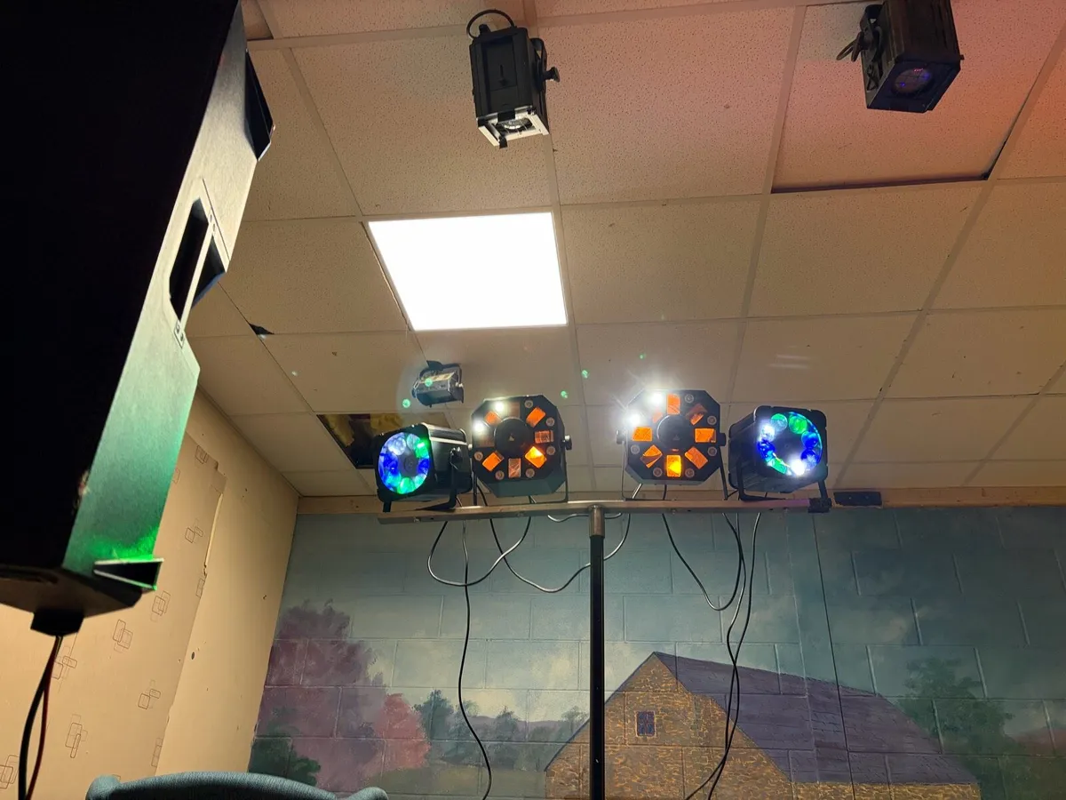 DJ lighting - Image 1