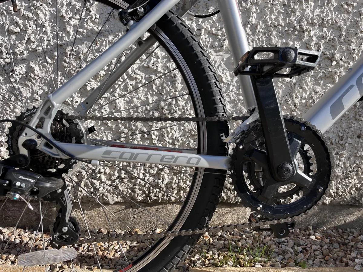 Carrera Parva Men’s Hybrid Bike - Image 2