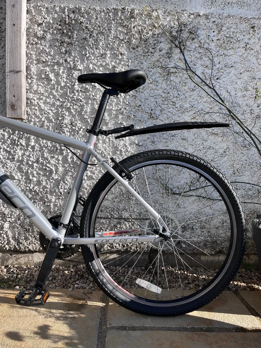 Carrera Parva Men’s Hybrid Bike - Image 4