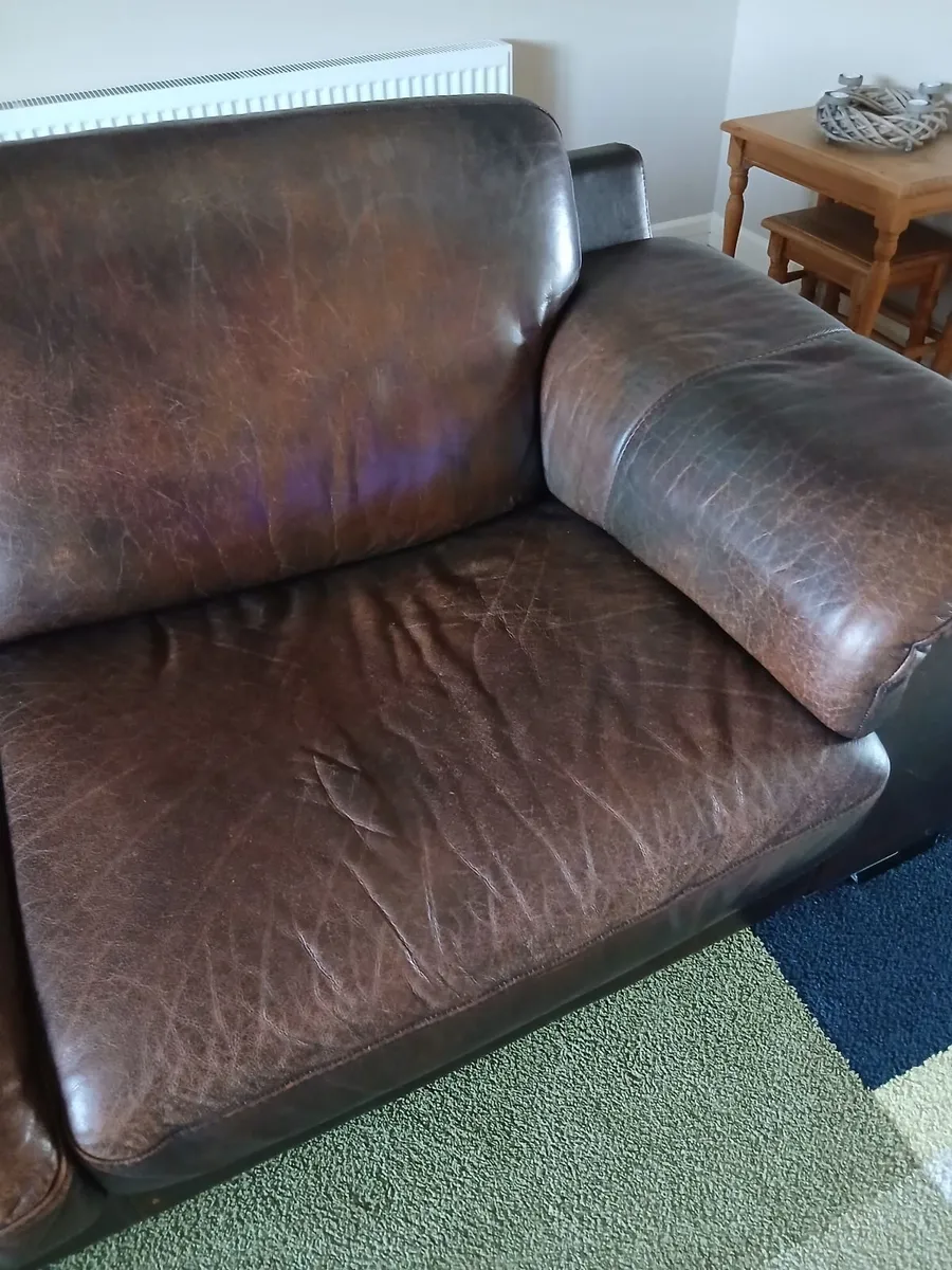 Couch - Image 3