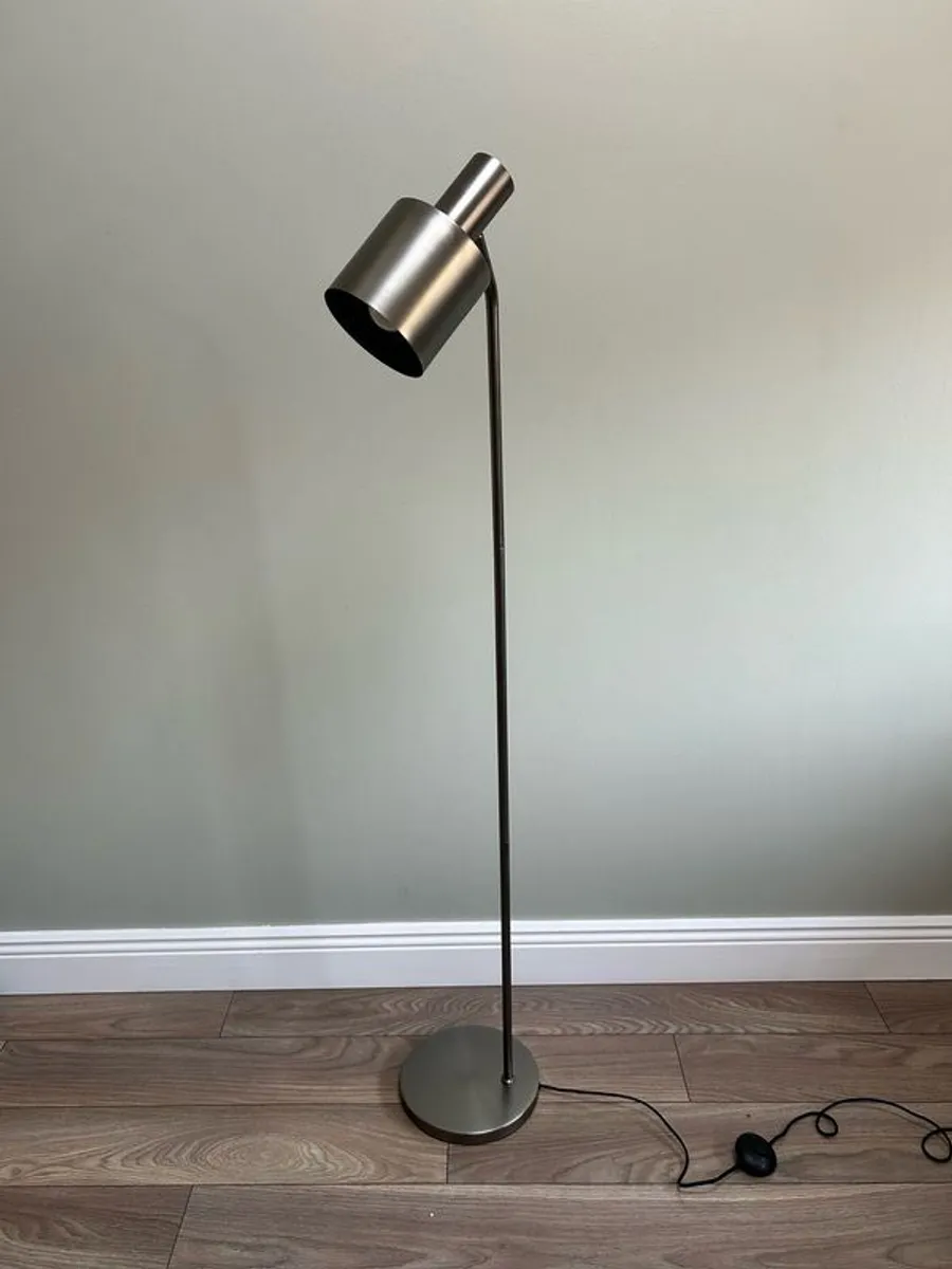 Floor Lamp - Image 4